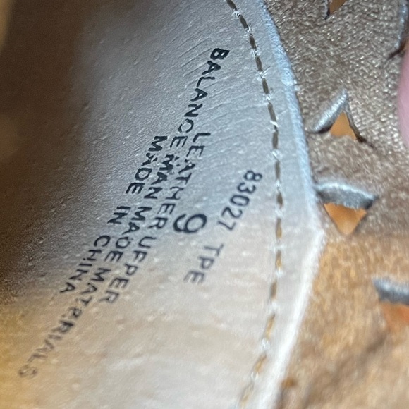 Minnetonka Leather Booties - Picture 5 of 5